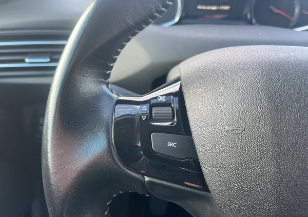 Peugeot 308 cena 45990 przebieg: 141000, rok produkcji 2017 z Turek małe 466